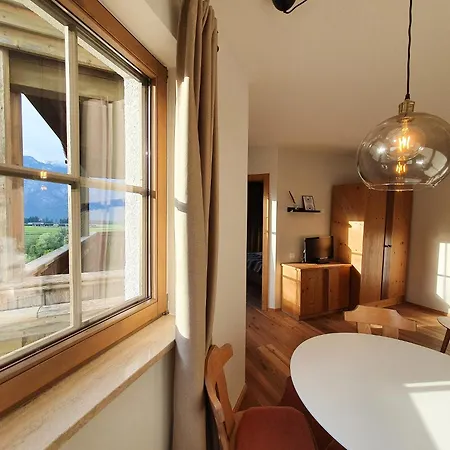 Alpenflair Mit Balkon - Inkl Parkplatz #4